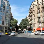 Tamarit شقة برشلونة