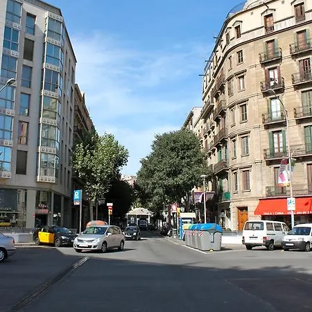 Tamarit Apartment Barcelona