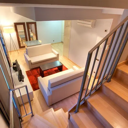 Tamarit Apartment Barcelona