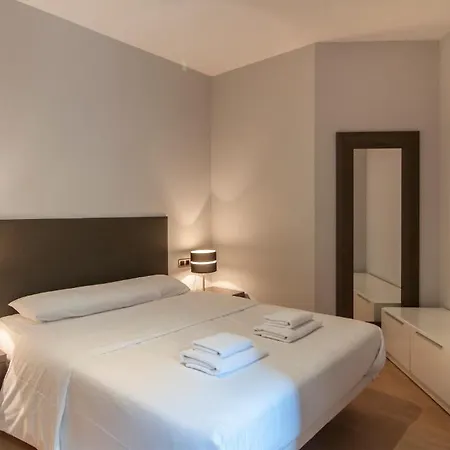 Tamarit Apartment