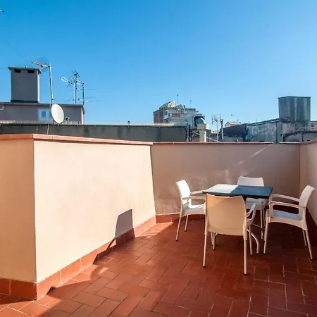 Tamarit Apartment