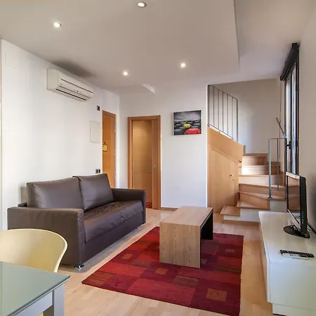Tamarit Apartment